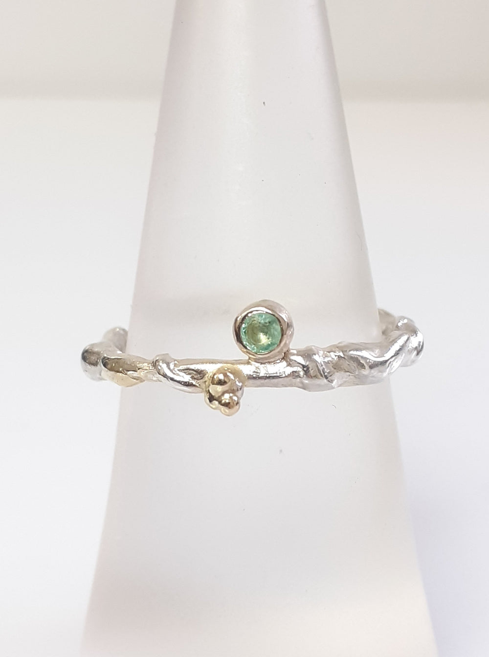 Grüner Turmalinring aus Gold und Silber